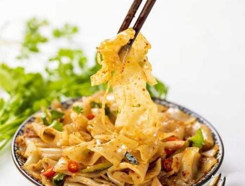 炎炎夏日開胃美食，涼皮陜西傳統(tǒng)美食、茭白鱔絲江南一帶消暑神器